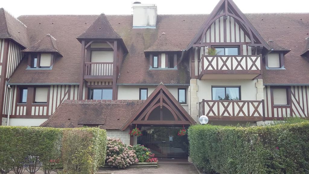 Apartmán Les Manoirs Deauville Exteriér fotografie